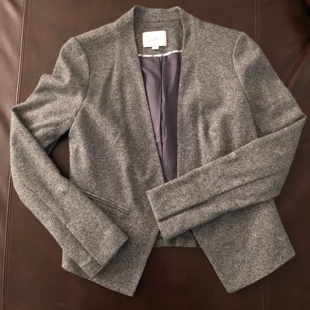 Ann Taylor LOFT Gray Blazer size 2